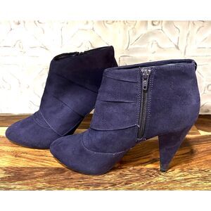 Fioni Womens Purple Suede Ankle Heels/Boots Sz 8.5